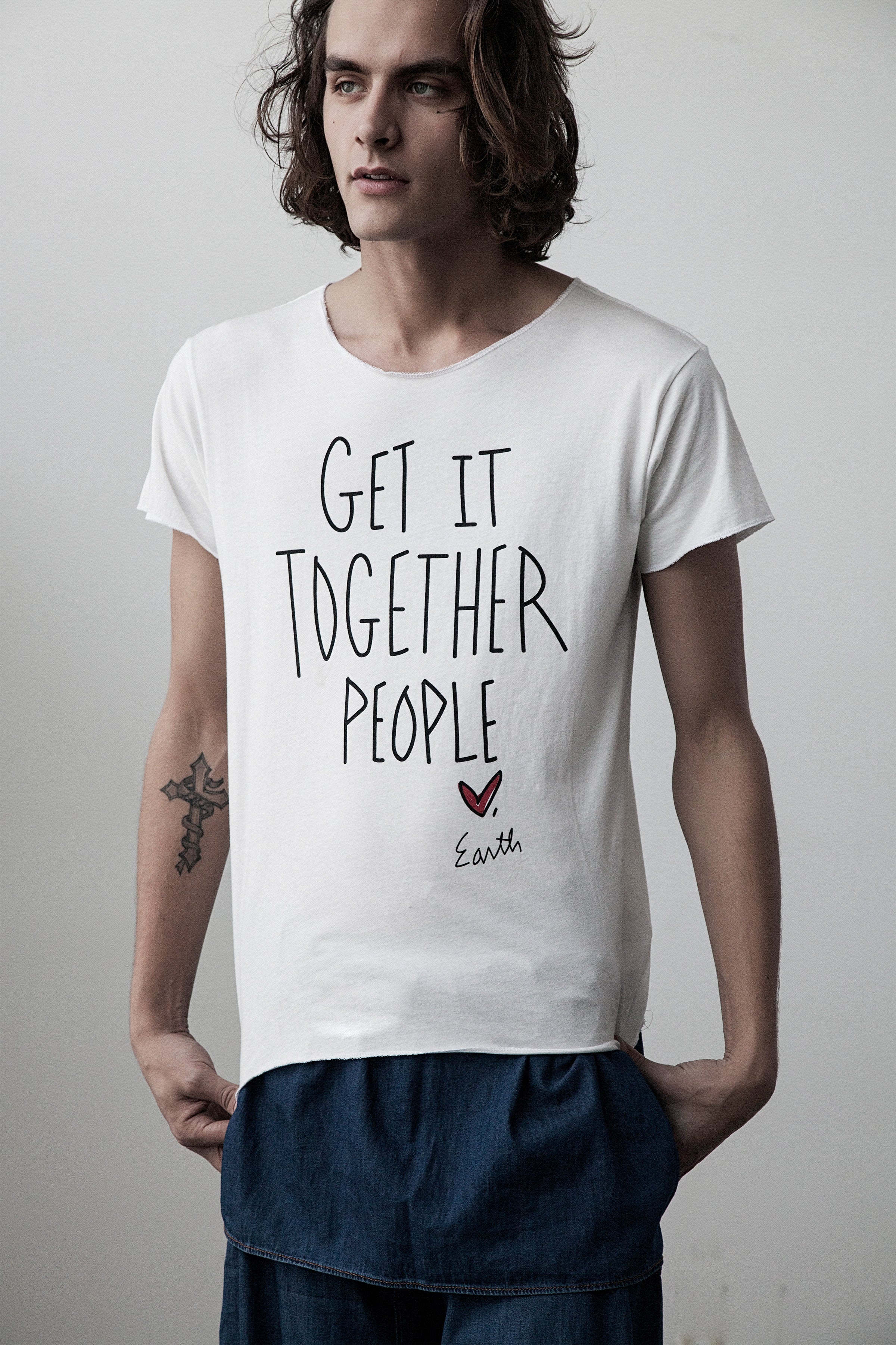 GET IT TOGETHER SCOOP NECK